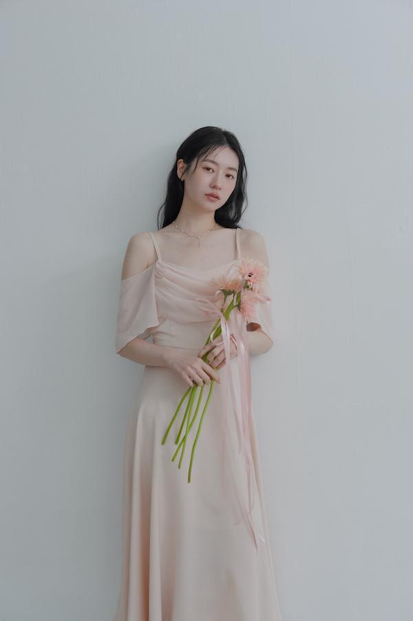 垂領卡肩雪紡洋裝(淺粉) 