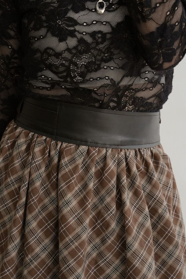 皮革腰封格紋長裙(咖) 