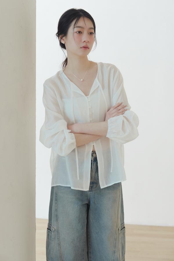 微透肌直紋天絲上衣(白) 