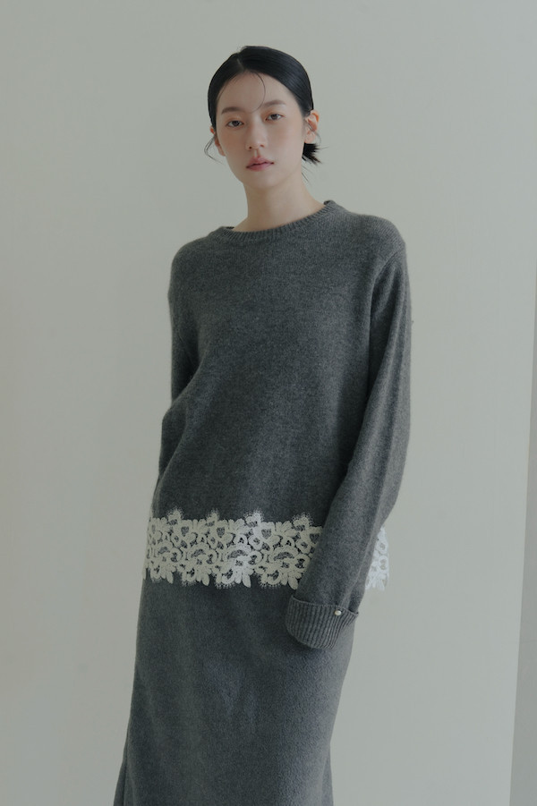 下擺蕾絲純羊毛上衣(灰) 