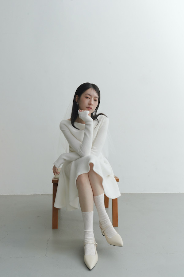 刷毛垂領設計短洋裝(白) 