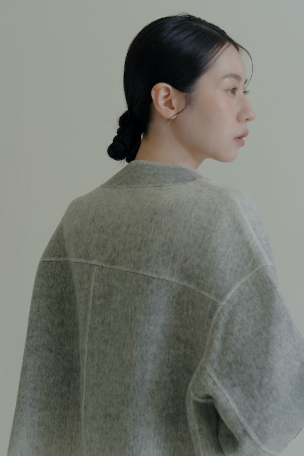 漸層大口袋純羊毛大衣(灰) 