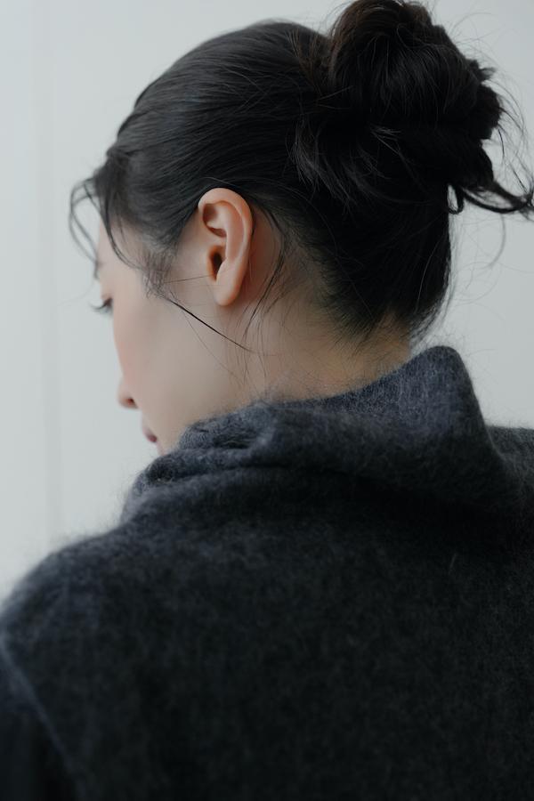 大翻領側邊開釦羊毛背心(深灰) 