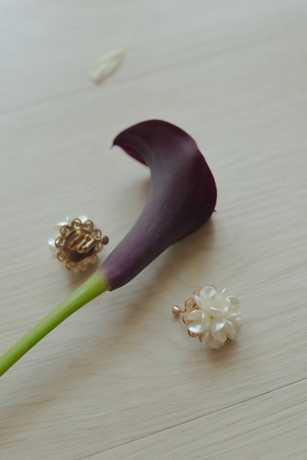 立體切割花片金色耳扣 