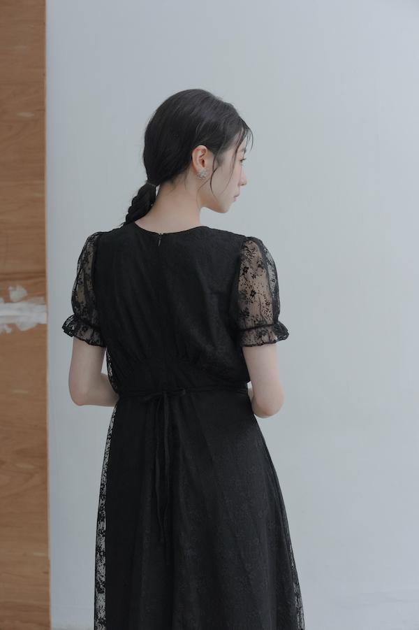 春日小花刺繡長洋裝(黑) 