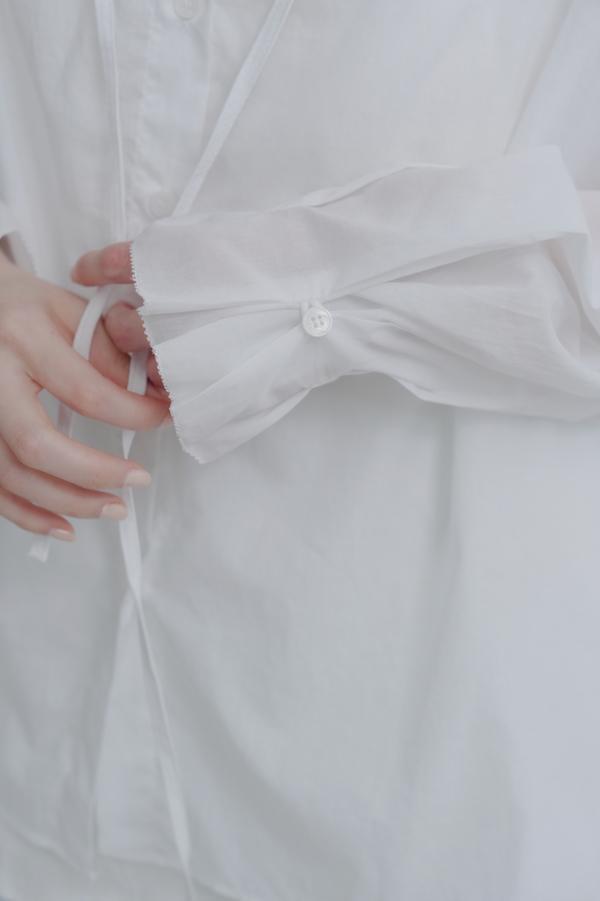 荷葉領口春日感上衣(白) 