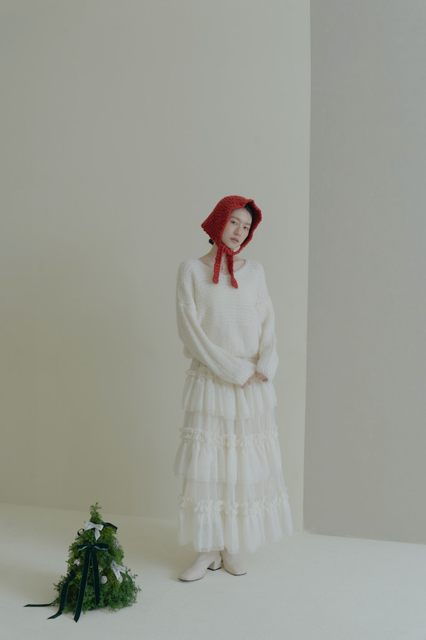 簡約Ｖ領針織落肩上衣(白) 