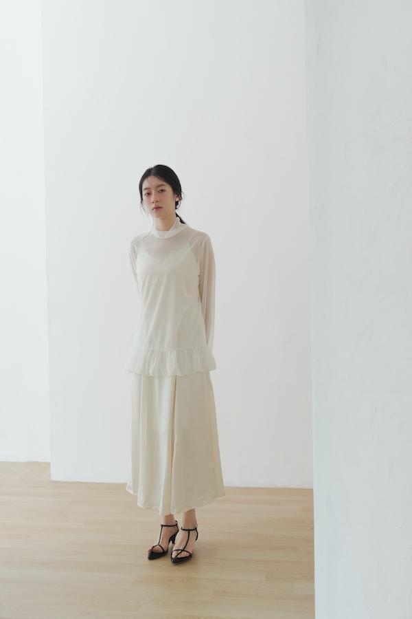 快閃-法式蕾絲緞面連身裙(米白) 