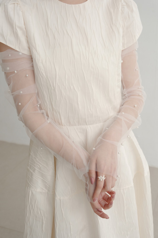 珍珠釘網紗袖套(米白) 