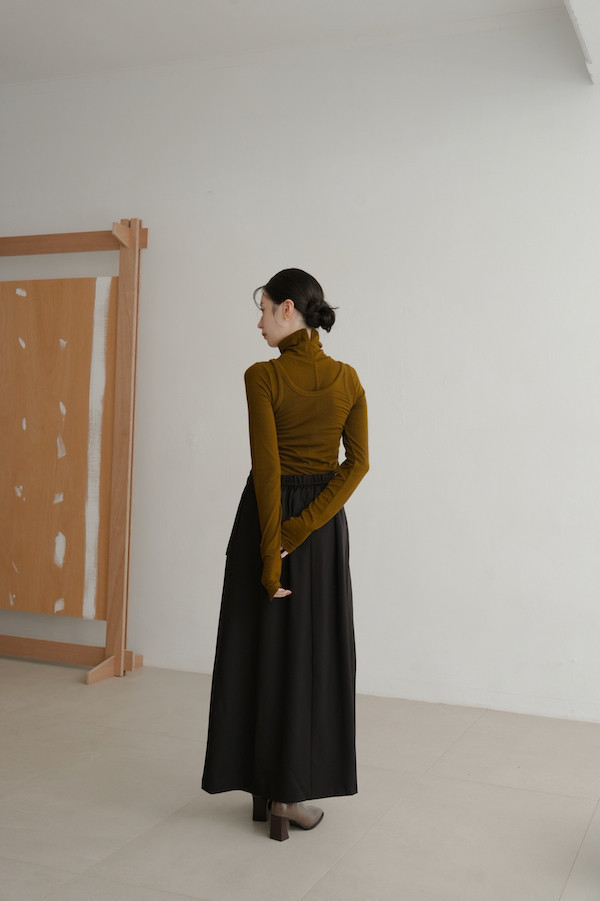 後領開衩附背心上衣(橄欖綠) 