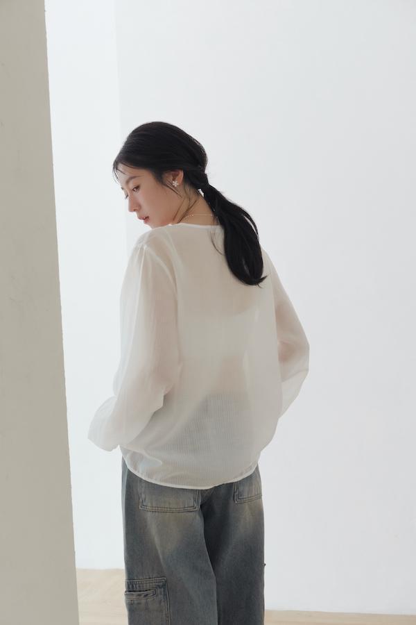 微透肌直紋天絲上衣(白) 