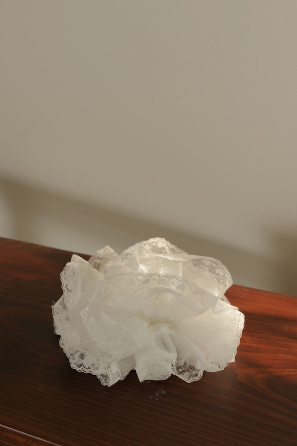 愛心蕾絲荷葉髮圈 