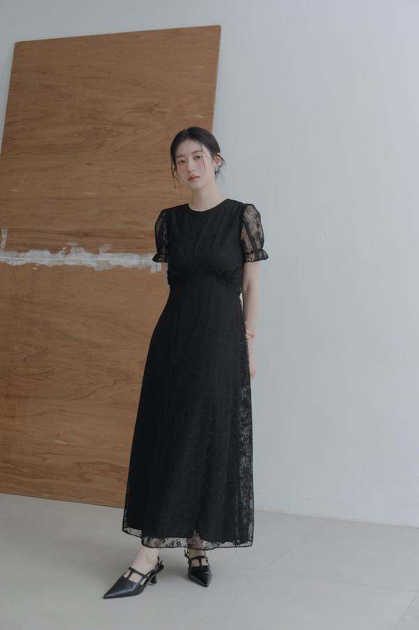 春日小花刺繡長洋裝(黑) 