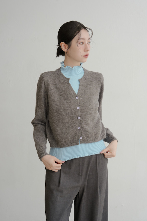 假兩件式木耳邊針織上衣(藍灰) 