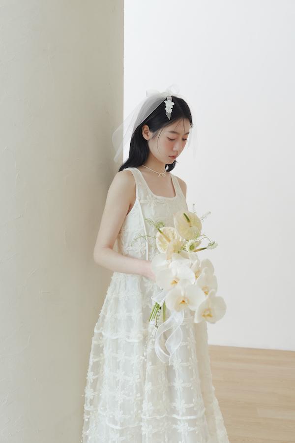 快閃-法式立體花朵紗剪裁洋裝(米白) 