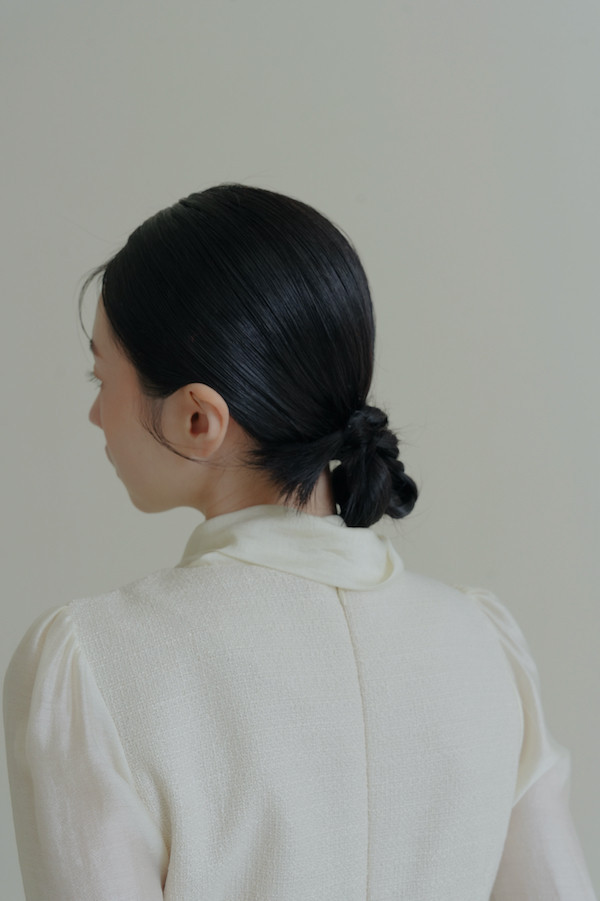 領巾綁帶小香風長洋裝(米白) 