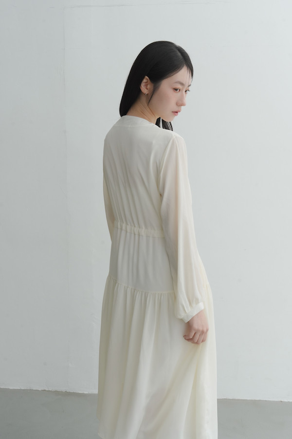 腰部抽繩雪紡長洋裝(米白) 