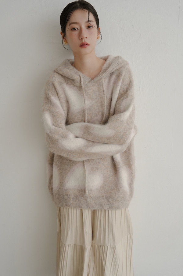 暈染愛心連帽毛衣(淺灰) 