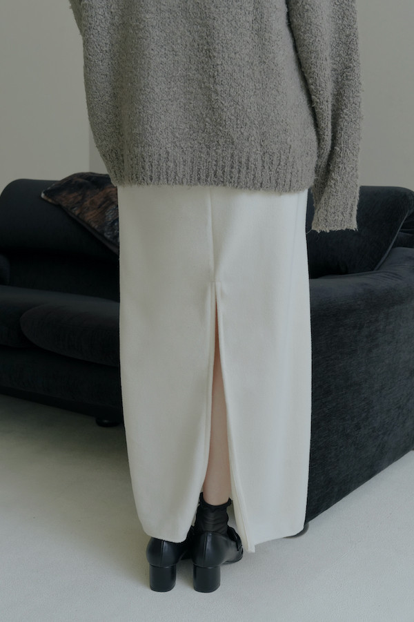 簡約後開衩保暖長裙(白) 