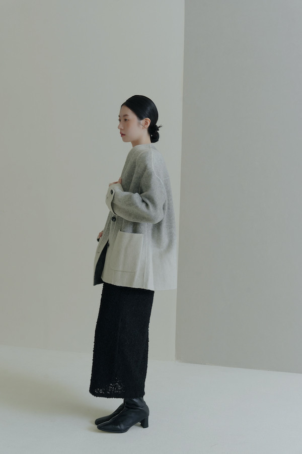 立體球球毛絨感長裙(黑) 