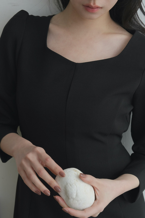 七分袖剪裁設計長洋裝(黑) 