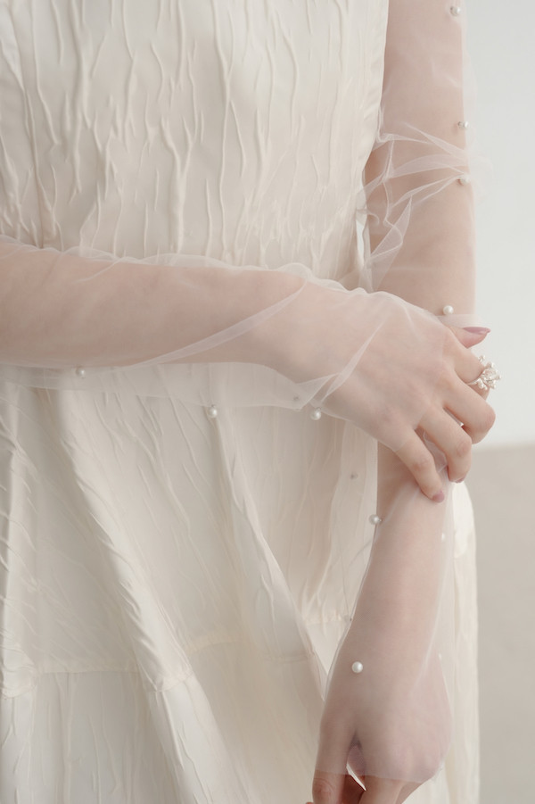 珍珠釘網紗袖套(米白) 