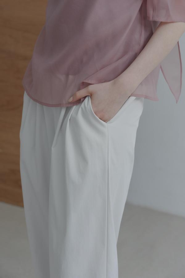 輕盈感鬆緊春日涼感褲(米白) 