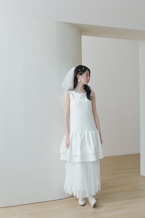 快閃-細百褶紋理蕾絲長裙(白) 