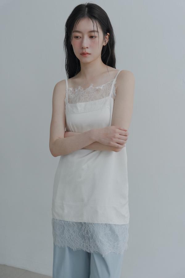 法國蕾絲肩帶緞面裙(白) 