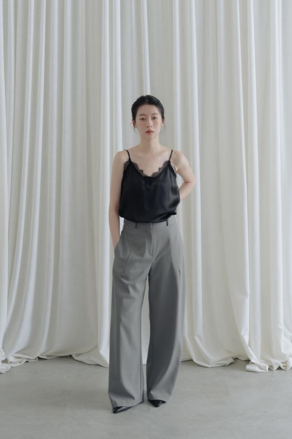 後腰鬆緊落地西裝褲(深灰) 