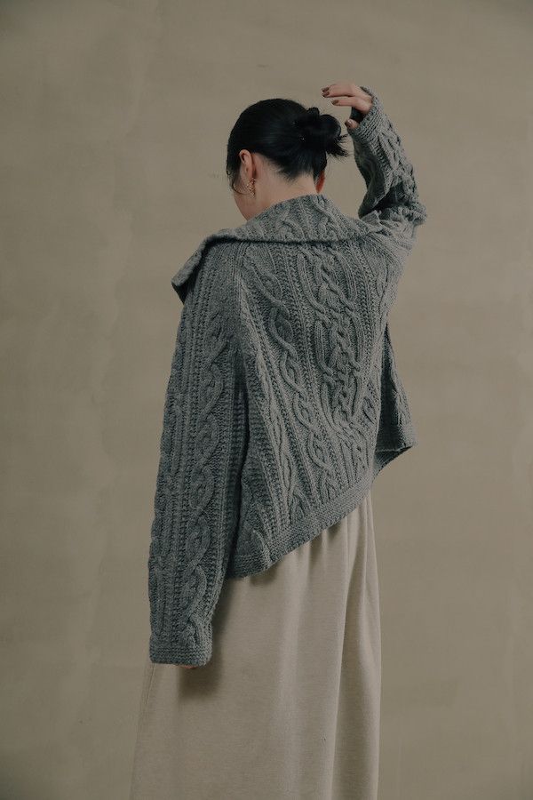 【 SALE 】麻花紋翻領設計上衣(灰) 