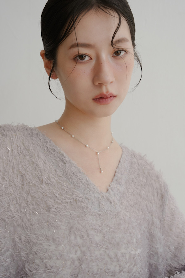 Ｖ領亮亮毛毛上衣(灰) 