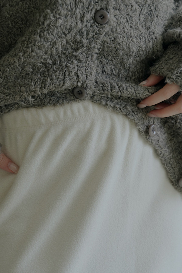 簡約後開衩保暖長裙(白) 