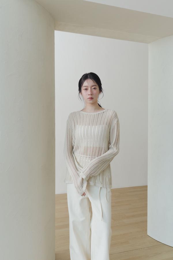 直條紋洞洞針織上衣(杏) 