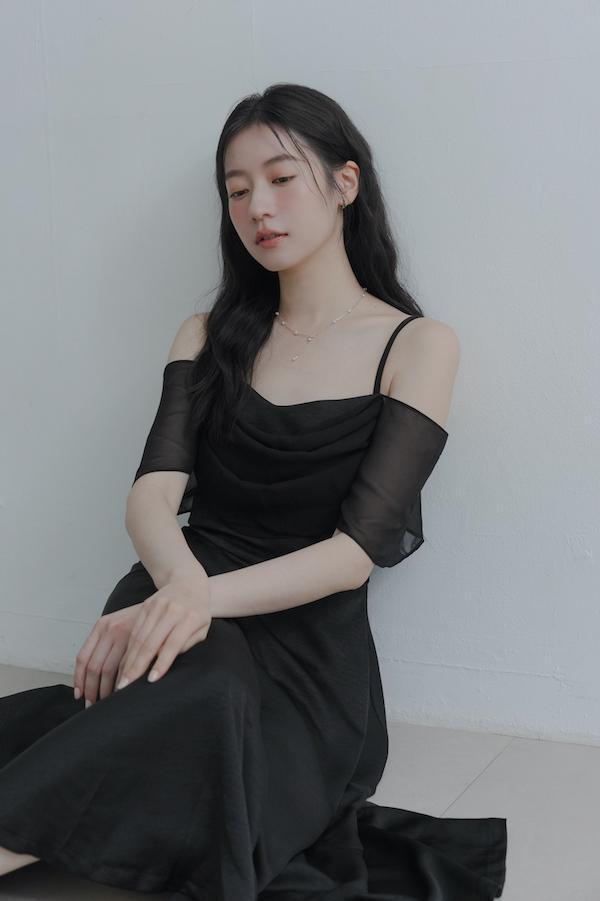 垂領卡肩雪紡洋裝(黑) 