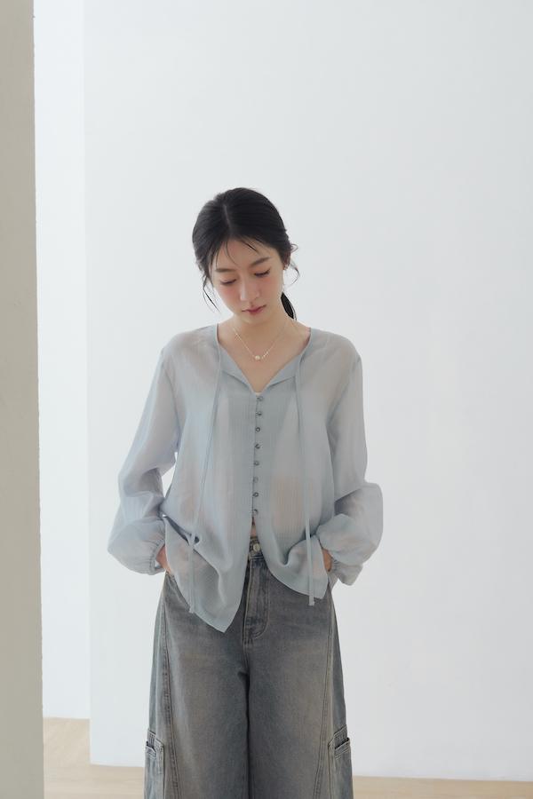 微透肌直紋天絲上衣(淺藍) 