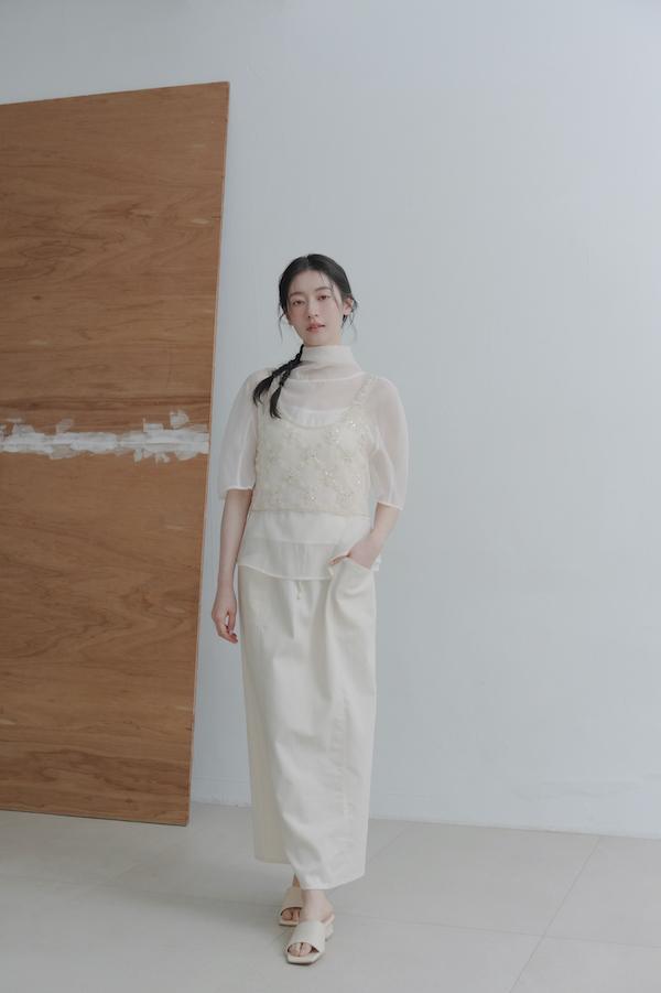 菱形花亮片珠繡背心(米白) 