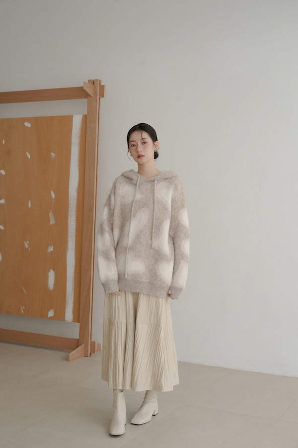 暈染愛心連帽毛衣(淺灰) 