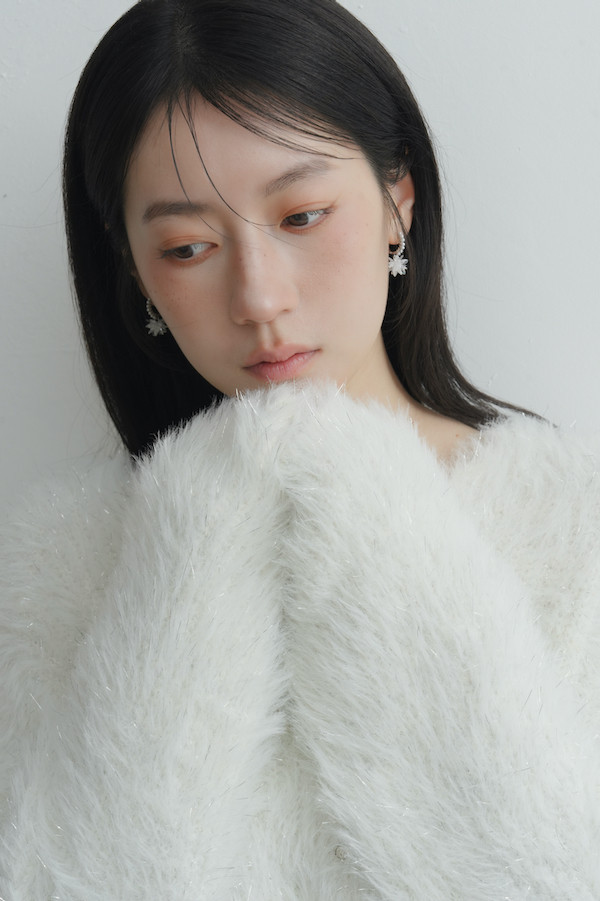 水鑽珍珠閃亮毛毛上衣(白) 