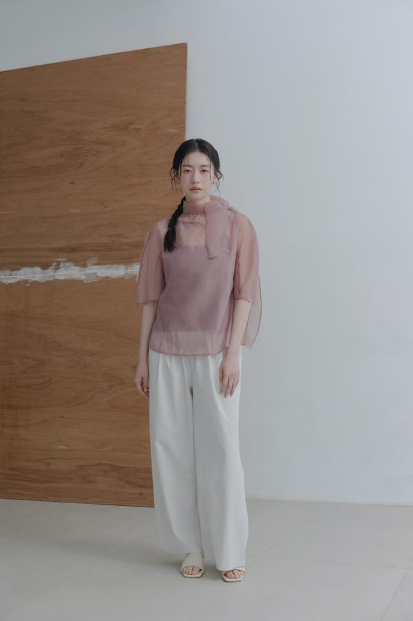 透肌彎弧袖韓系上衣(太妃糖) 