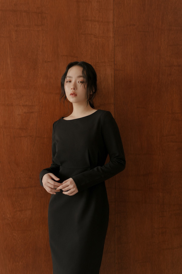 下襬透紗船型領小洋裝(黑) 