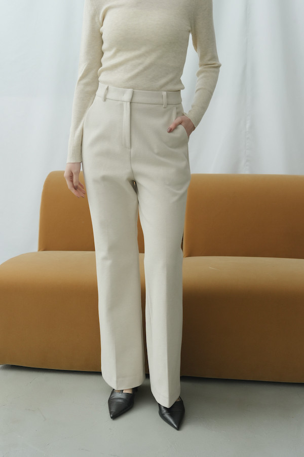 小喇叭羊毛修身長褲(米白) 