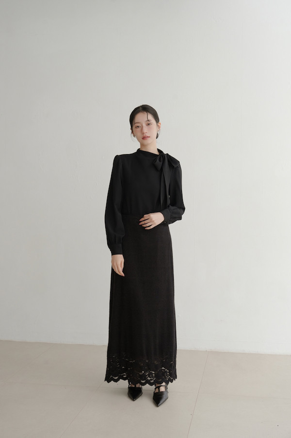 側邊綁帶設計長袖上衣(黑) 