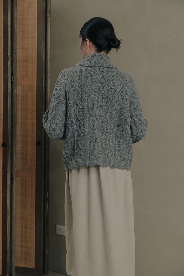 【 SALE 】麻花紋翻領設計上衣(灰) 
