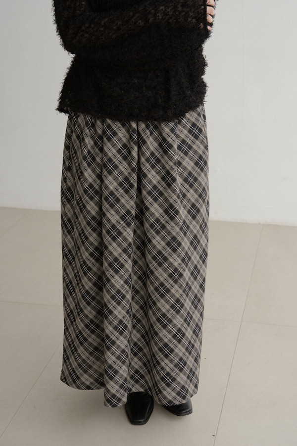 皮革腰封格紋長裙(黑) 