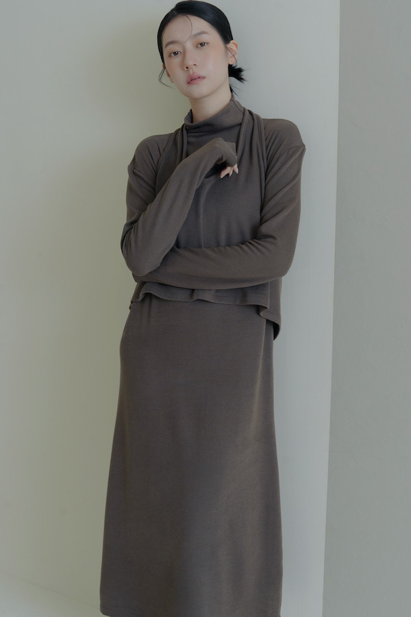 設計感兩件式造型洋裝(深棕) 