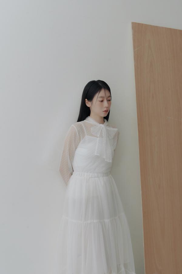 波點透膚感綁帶上衣(白) 