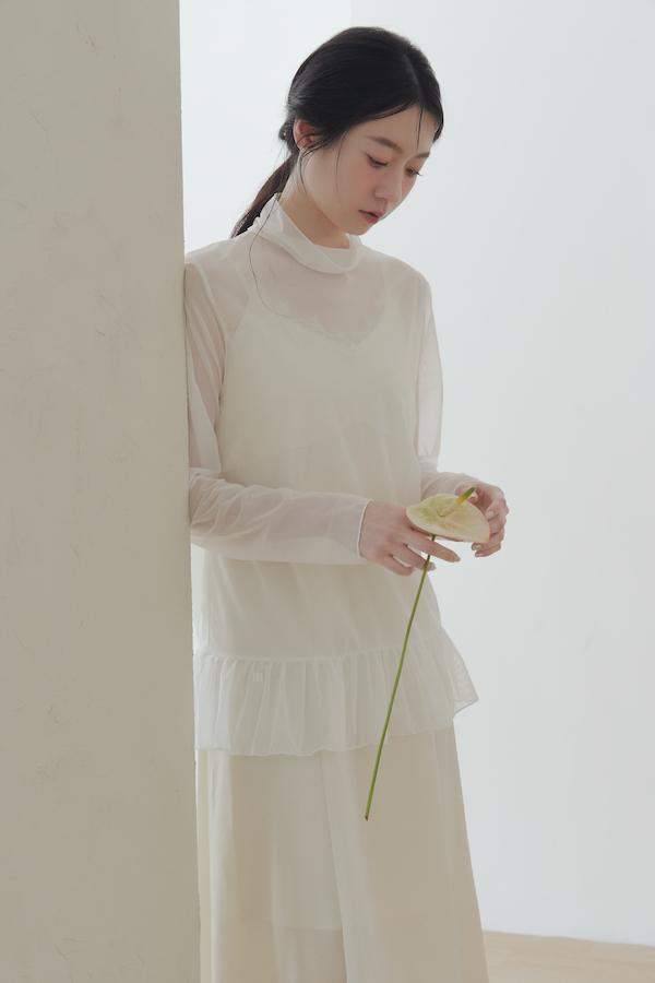 快閃-法式蕾絲緞面連身裙(米白) 