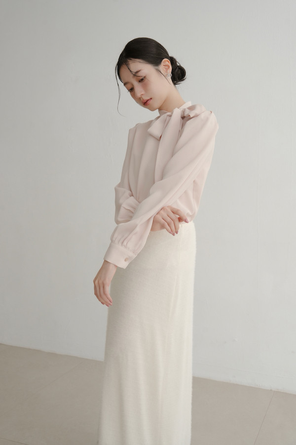 側邊綁帶設計長袖上衣(米杏) 