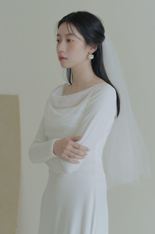 垂領抓褶網紗長洋裝(白) 